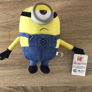 Minion from Despicable Me plush toy 9”